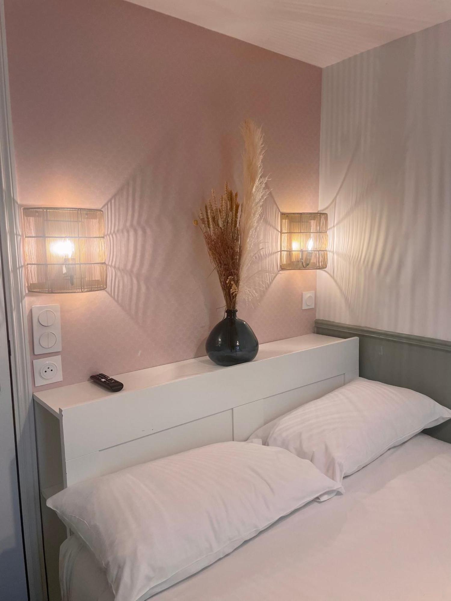 District Nation Hotell Paris Exteriör bild