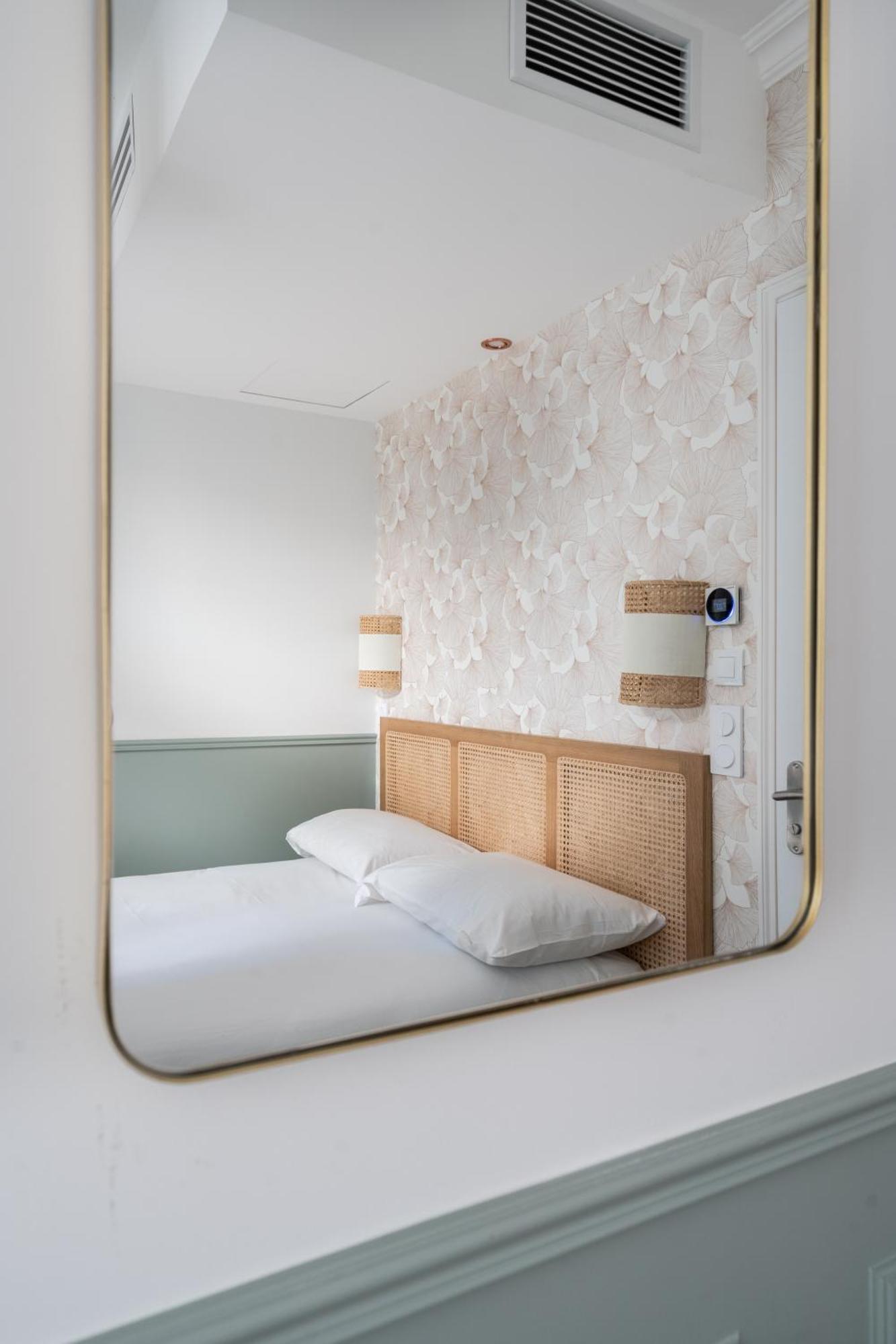 District Nation Hotell Paris Exteriör bild